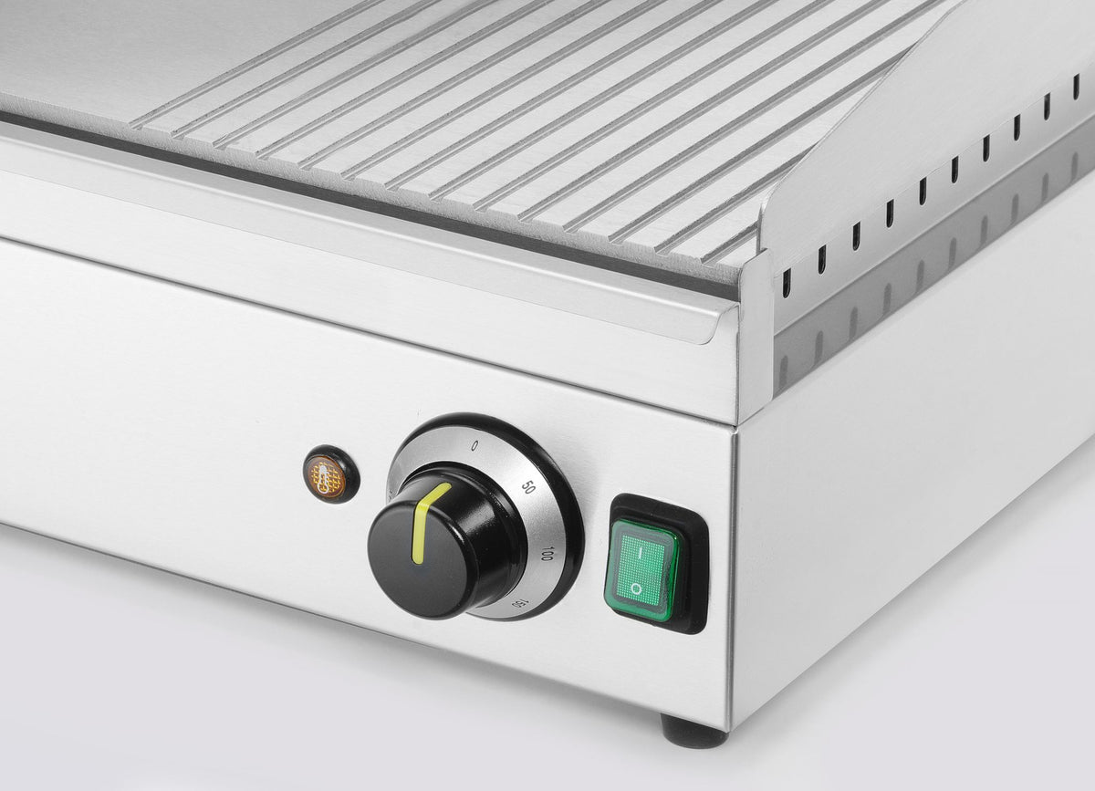 FRY TOP 1/3 RIGATA, HENDI, KITCHEN LINE, 220-240V/3500W, 697X474X(H)241MM - 154960