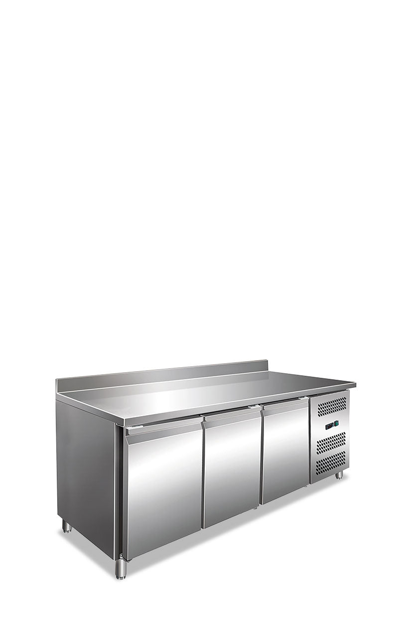 REFRIGERATED TABLE WITH UPSTAND - GN 3200 TN