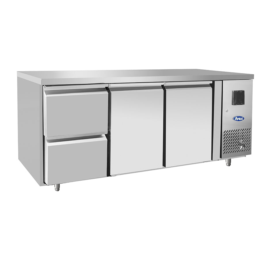 TAVOLO REFRIGERATO ATOSA 700 TN - 2 PORTE GN 1/1 - CASSETTIERA GN 1/2 - EPF3534-GR-304T - ATOSA