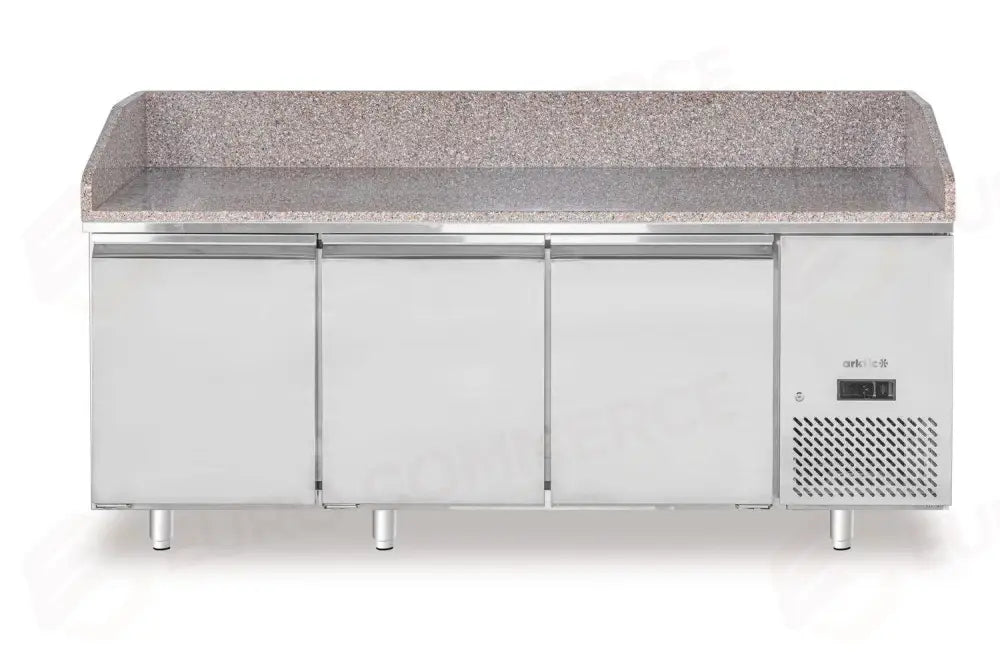 BANCO PIZZA CON PIANO DI LAVORO IN GRANITO 3 PORTE ARKTIC 375L GRANITO 230V/400W 2010X800X(H)8 - HENDI