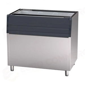 I BIN SONO ABBINABILI A TUTTI I PRODUTTORI DI GHIACCIO MODULARI. SONO DISPONIBILI NELLA VERSIONE CON CARROZZERIA IN ACCIAIO INOX CON VASCA INTERNA IN POLIETILENE E NELLA VERSIONE INTERAMENTE IN POLIETILENE. SONO DISPONIBILI ANCHE BIN CON CARRELLO ESTRAIBILE PER CONSENTIRE UN FACILE TRASPORTO DEL GHIACCIO ALLA POSTAZIONE DI UTILIZZO. - BIN350 - BREMA