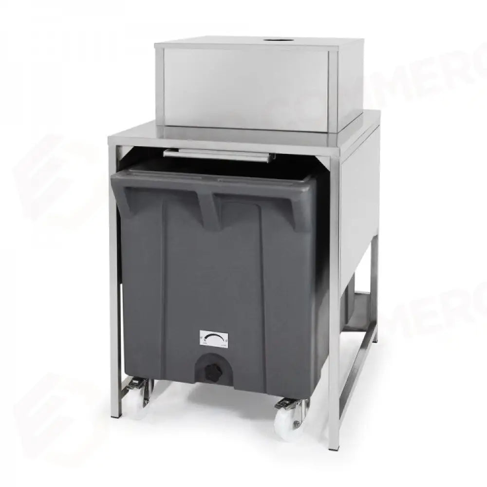 I BIN SONO ABBINABILI A TUTTI I PRODUTTORI DI GHIACCIO MODULARI. SONO DISPONIBILI NELLA VERSIONE CON CARROZZERIA IN ACCIAIO INOX CON VASCA INTERNA IN POLIETILENE E NELLA VERSIONE INTERAMENTE IN POLIETILENE. SONO DISPONIBILI ANCHE BIN CON CARRELLO ESTRAIBILE PER CONSENTIRE UN FACILE TRASPORTO DEL GHIACCIO ALLA POSTAZIONE DI UTILIZZO. - RB100 - BREMA