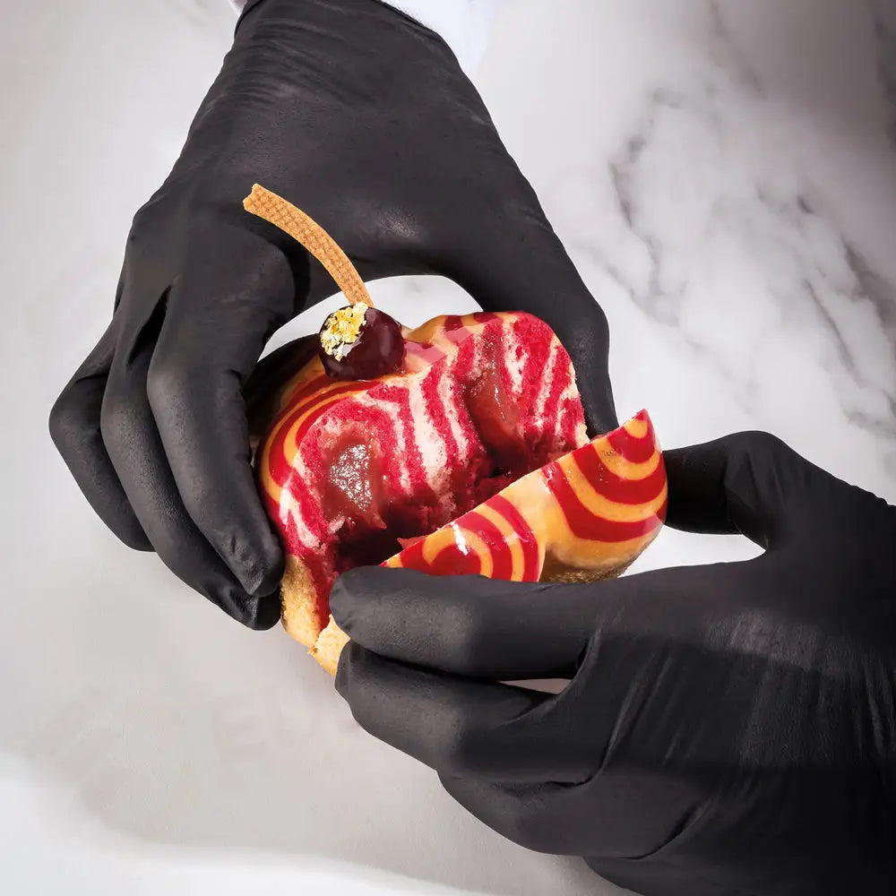 FASCIA MICROFORATA IN ACCIAIO PER VIENNOISERIE BY JOHAN MARTIN - FORMA TRIFOGLIO MM 102X98X45 H - XF54 - PAVONI ITALIA