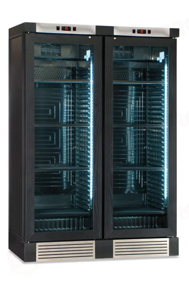 CLW 820 L BLACK