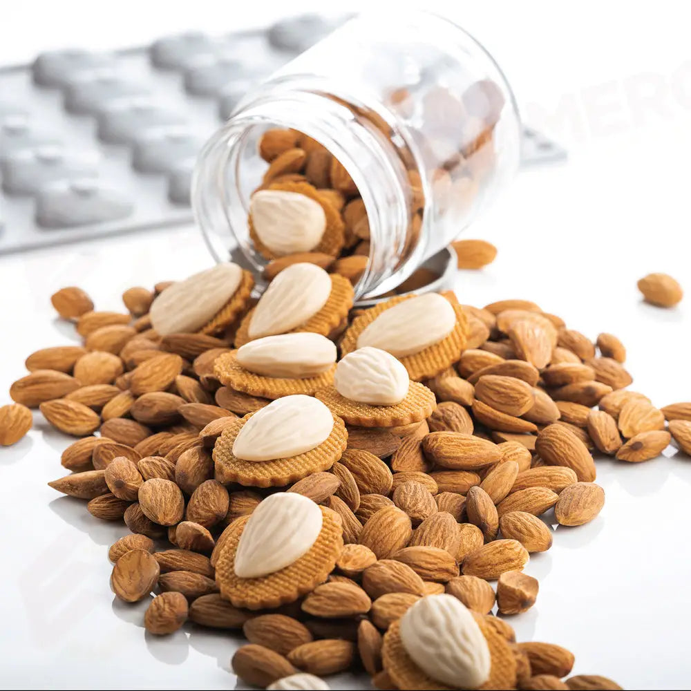 GOURMAND ALMOND STAMPO IN SILICONE 300X175 MM - 30 IMPRONTE MM 34X21XH 11 - VOL. ~ 4 ML - GG013S - PAVONI ITALIA