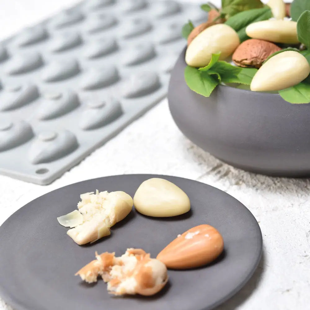GOURMAND ALMOND STAMPO IN SILICONE 300X175 MM - 30 IMPRONTE MM 34X21XH 11 - VOL. ~ 4 ML - GG013S - PAVONI ITALIA