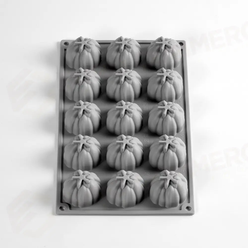 GOURMAND CUORE DI BUE STAMPO IN SILICONE 300X175 MM - 15 IMPRONTE MM Ø 45XH 35 - VOL. ~ - GG057S - PAVONI ITALIA