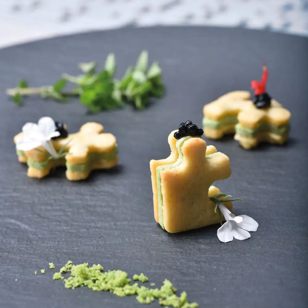 GOURMAND STAMPO IN SILICONE 300 X 175 MM - 18 IMPRONTE PUZZLE 90 X 90 X H 4 MM VOL. 31 ML - GG018S - PAVONI ITALIA