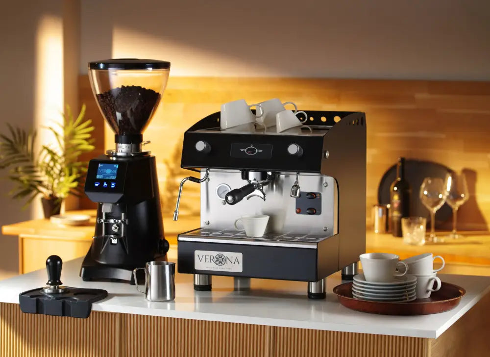 MACCHINA DA CAFFÈ ROMEO EASY 1 GRUPPO SEMIAUTOMATICA VERONA 230V/1800W 375X530X(H)485MM - 207598