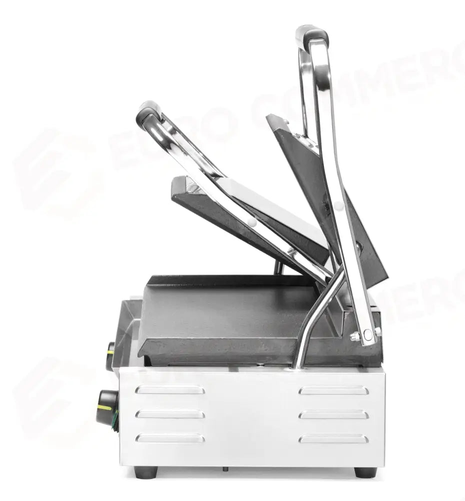 PIASTRA PANINI - VERSIONE DOPPIA HENDI SOPRA RIGATA E SOTTO LISCIA 230V/3600W 570X395X(H)510MM