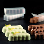 STAMPO IN SILICONE DELICIOUS SNACK 285 X 175 MM - 15 IMPRONTE 90 X 30 X H 19 MM - DS02 - PAVONI ITALIA - STAMPI